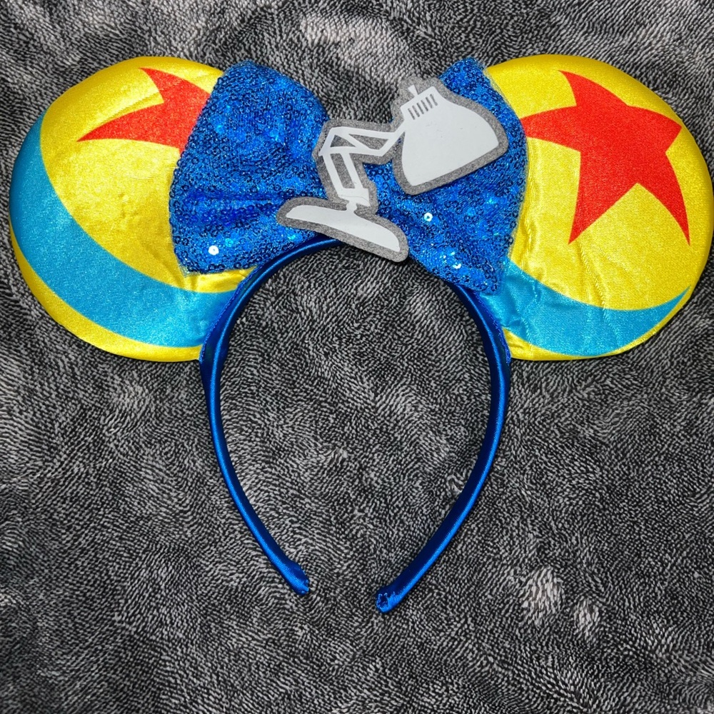 Pixar Luxo Ball Minnie Ears – Toy Story Inspired